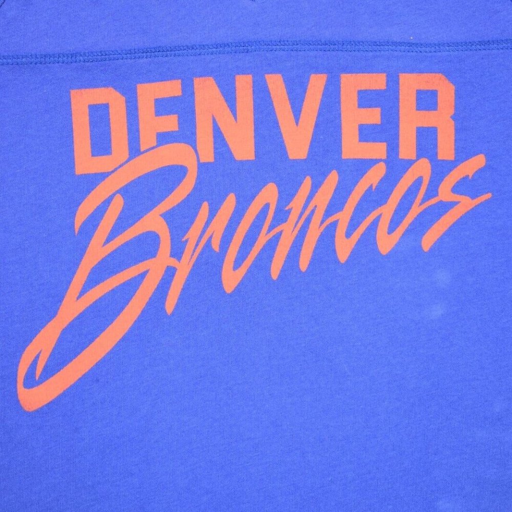 Junk Food Womens NFL Denver Broncos Loose Fit V-Neck Shirt New - Picture 4 of 4